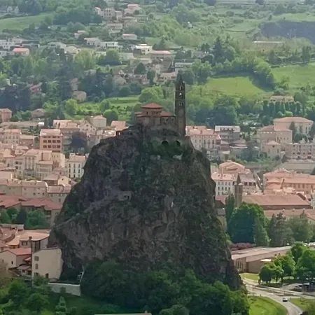 La Maison Des Roses Alojamento de Acomodação e Pequeno-almoço 3*