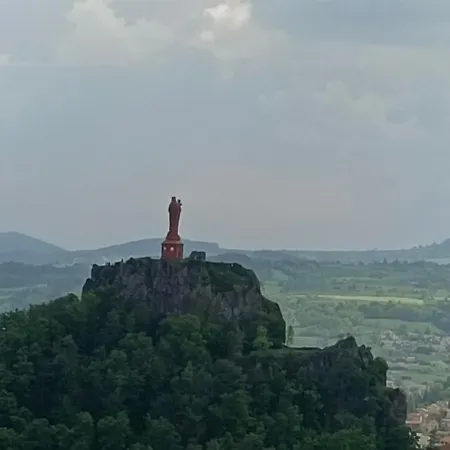 La Maison Des Roses Alojamento de Acomodação e Pequeno-almoço 3*